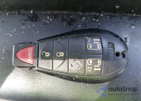 2014 Chrysler Town & Country Touring z USA, uszkodzony, nr VIN 2C4RC1BG0ER398743